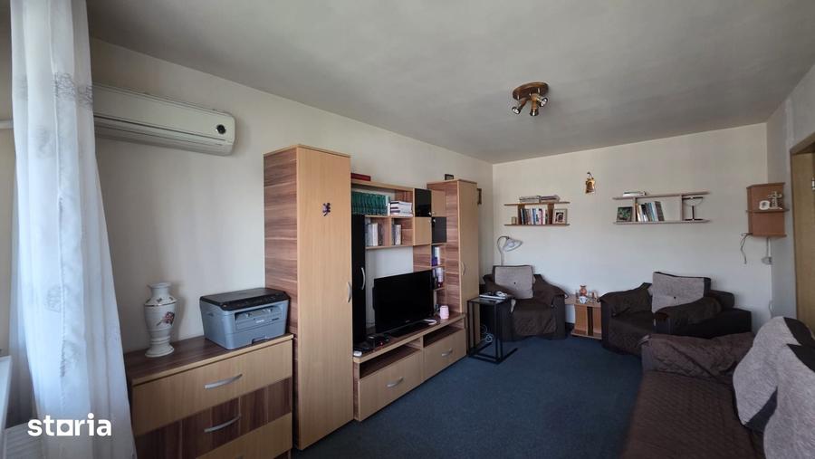 Apartament cu 2 camere decomandat în Dristor