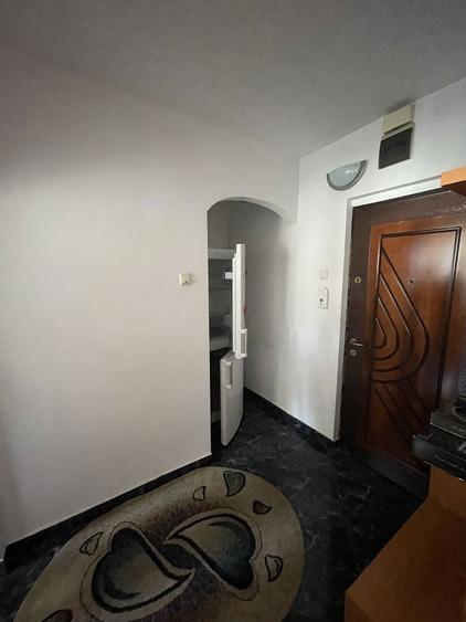 Apartament cu 2 camere semidecomandat în Dărmănești