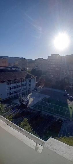Apartament cu 2 camere decomandat în Dărmănești