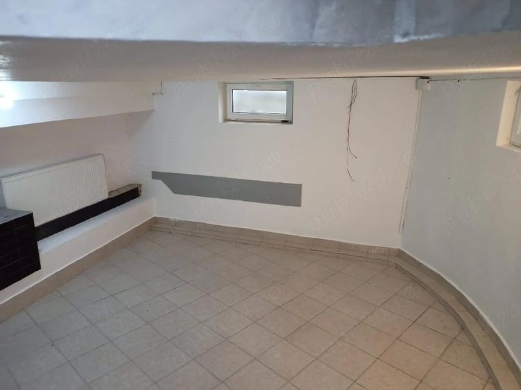 Spațiu comercial, de 32 mp, în Cetate