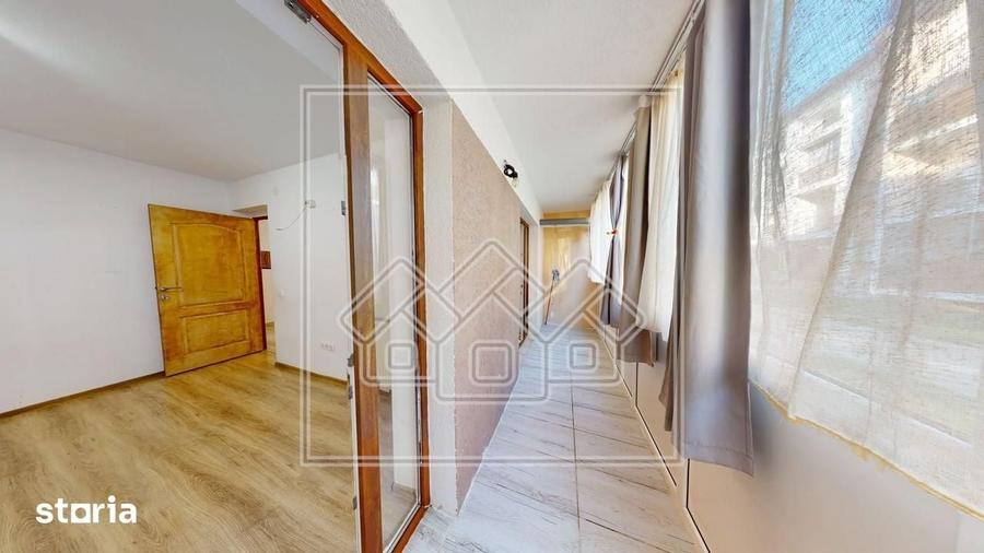 Ap cu 2 camere, balcon si loc de parcare - C. Arhitectilor - 5