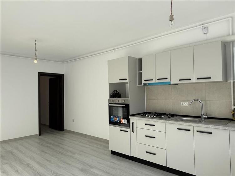 Apartament cu 2 camere decomandat în Sânpetru