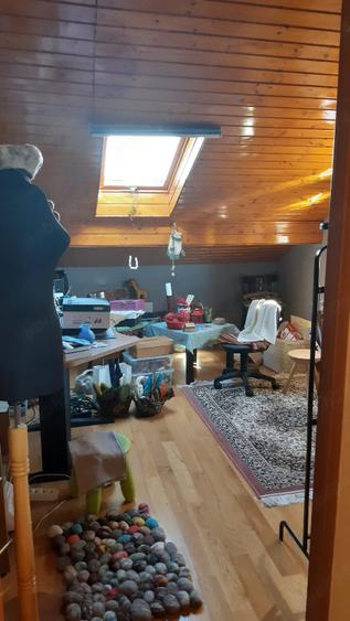 Casă cu 5 camere cu Teren 550 Mp în Central