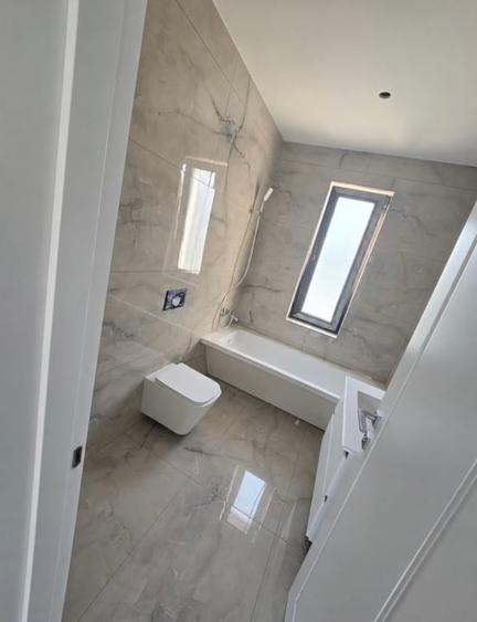Casă individuală cu 3 camere cu Canalizare în Chicerea