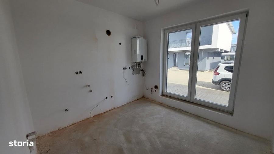Casa duplex 123 mp, curte 200 mp, 4 camere Rasinari - 10