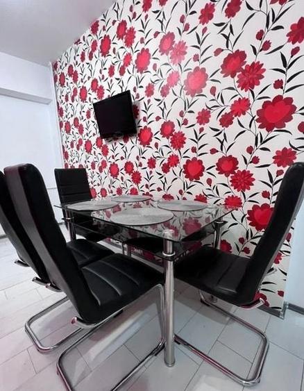 Apartament cu 3 camere semidecomandat, mobilat în 13 Septembrie
