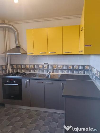 Apartament cu 2 camere semidecomandat în Progresul