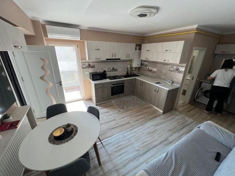 Apartament cu 2 camere în Florești