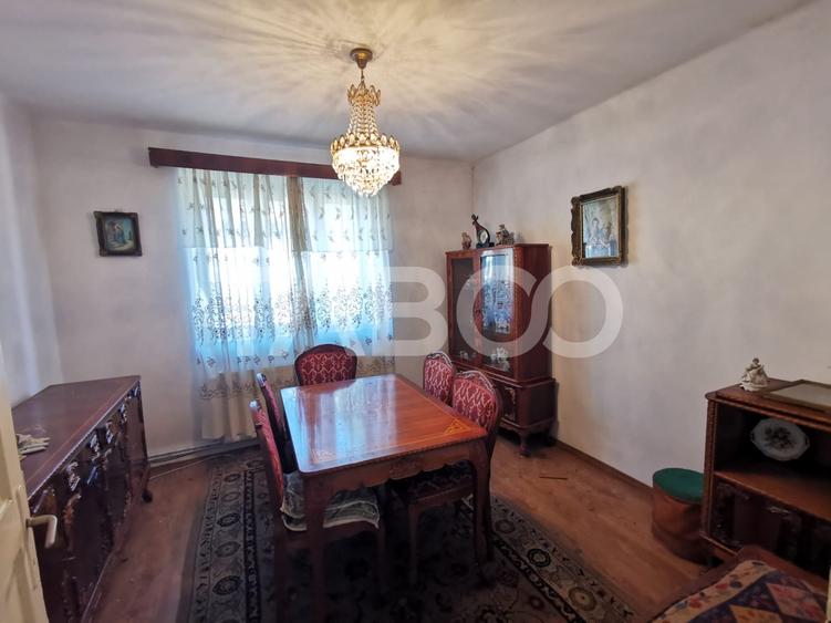 Duplex cu 2 camere cu Canalizare în Central