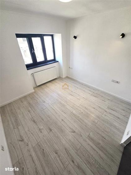 Apartament cu 3 camere în Burdea