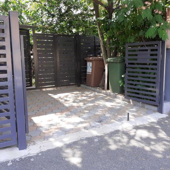 Apartament cu 3 camere decomandat în Patriei