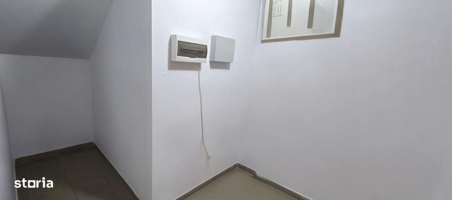 Casă cu 4 camere în Brâncoveanu