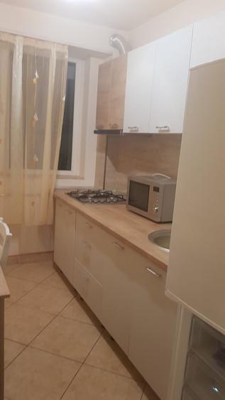 Apartament cu 2 camere decomandat în Dorobanți