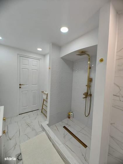 Casă cu 4 camere cu Teren 703 Mp în Aurel Vlaicu