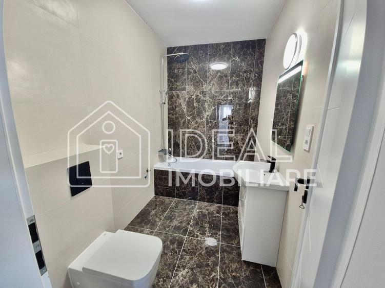 Apartament cu 3 camere decomandat în Exterior Vest