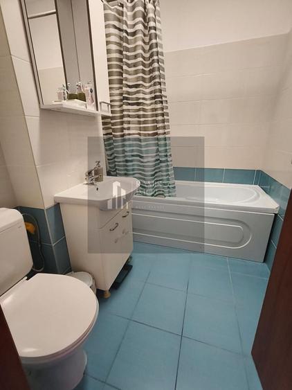 Apartament cu 2 camere decomandat în Metalurgiei