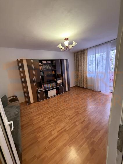Apartament cu 2 camere decomandat, mobilat în Tomis III