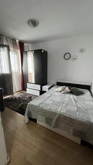Apartament cu 2 camere decomandat în Scriitorilor