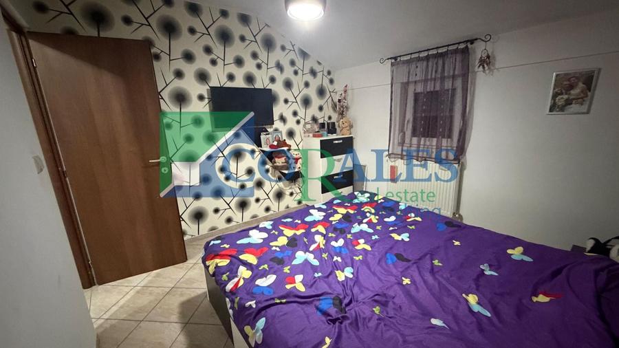 Apartament cu 3 camere semidecomandat, mobilat în Simion Bărnuțiu
