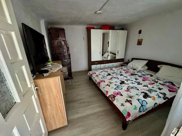 Casă cu Teren 666 Mp în Budeasa