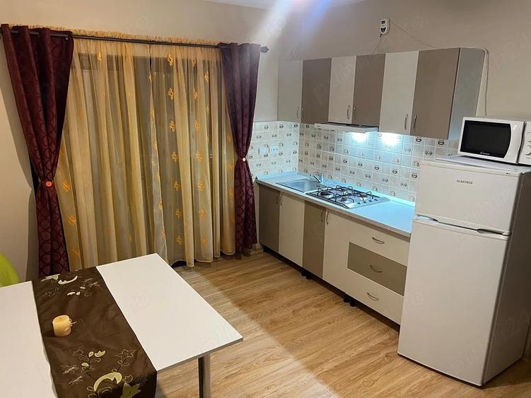 Apartament cu 2 camere decomandat în Ghiroda