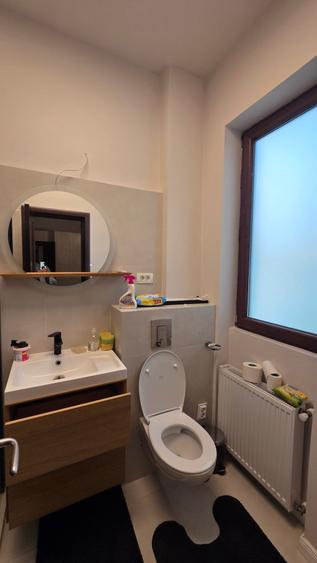 Apartament cu 3 camere decomandat în Armeneasca