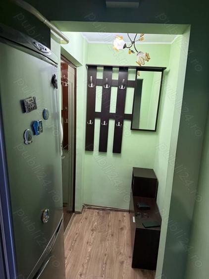 Apartament cu 2 camere semidecomandat în Viziru 3
