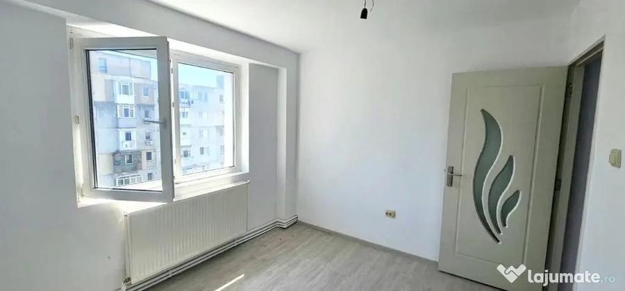 Apartament cu 2 camere decomandat în Viziru 3
