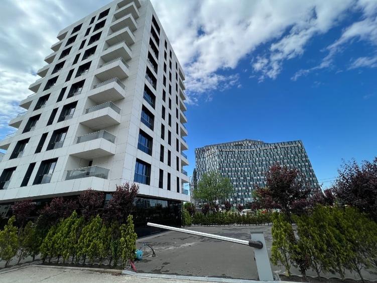 Apartament cu 4 camere semidecomandat, mobilat în Grozăvești