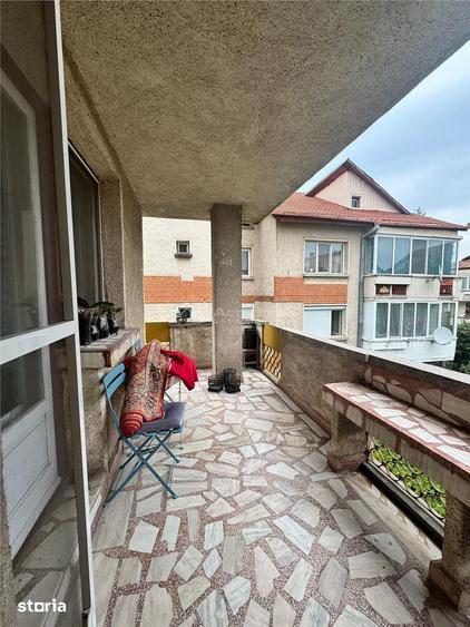 Apartament cu 4 camere în Central