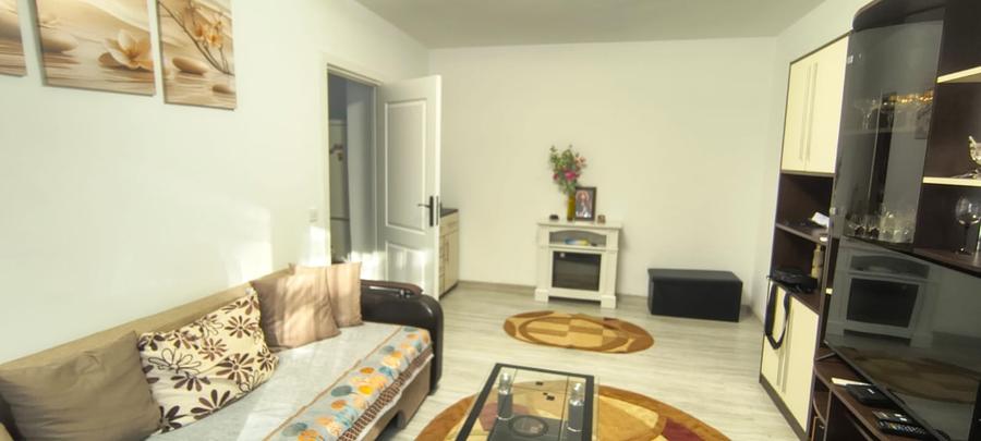 Apartament cu 2 camere semidecomandat în Drumul Taberei — fotografia 1