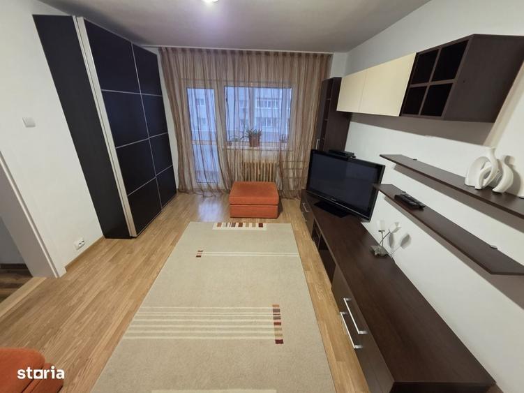 Apartament cu 2 camere decomandat, mobilat în Basarabia