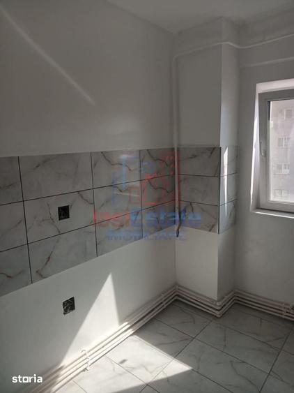 Apartament cu 2 camere decomandat în Mircea cel Bătrân