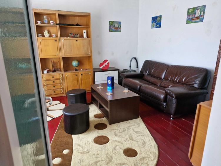 Casă cu 3 camere în Tortoman