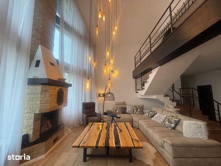 Casă cu 6 camere cu Teren 1834 Mp în Bran