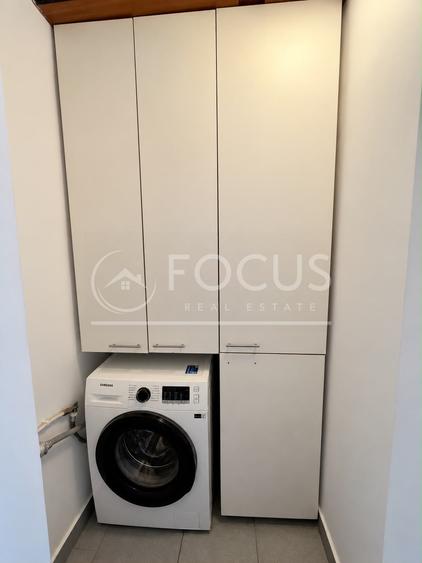 Apartament cu 3 camere semidecomandat, mobilat în Tei