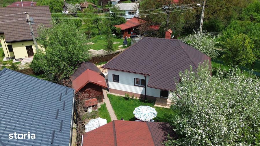 Casă cu 3 camere cu Teren 1079 Mp în Stâlpeni