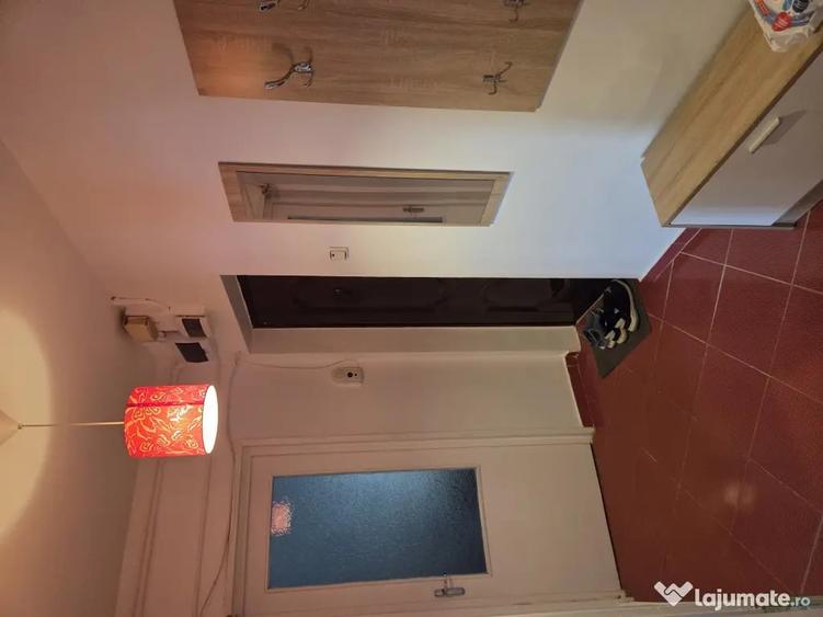 Apartament cu 2 camere decomandat în Sud