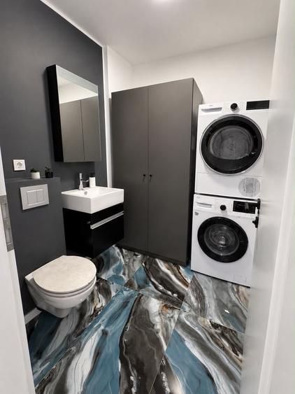 Apartament cu 3 camere decomandat în Ștefan cel Mare
