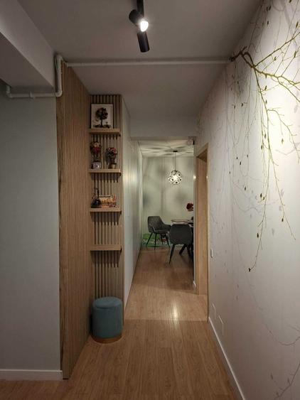 Apartament cu 3 camere decomandat în Central