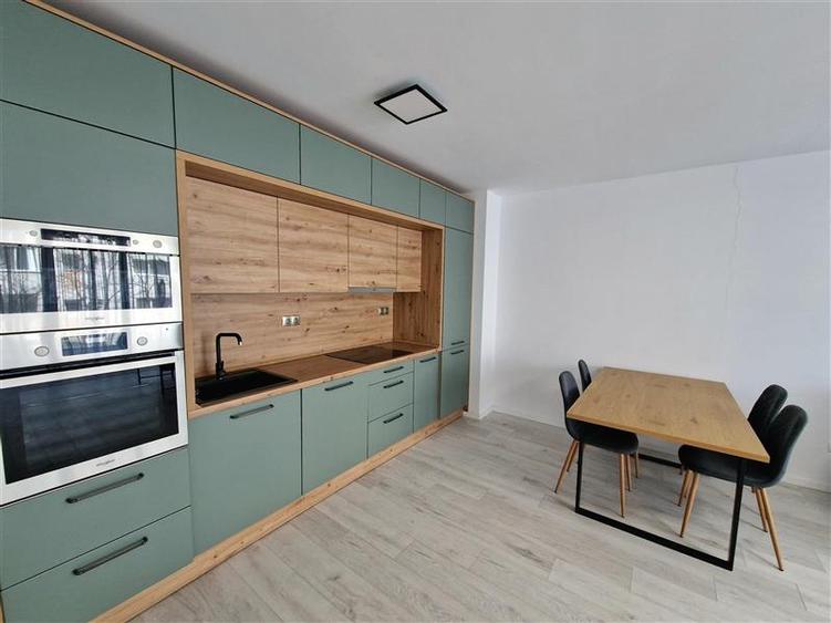 Apartament cu 2 camere decomandat, mobilat în Mărăști