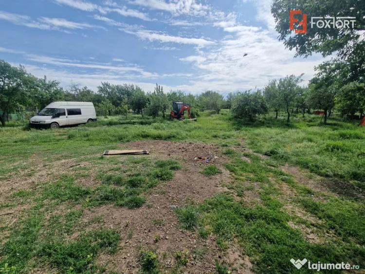 Casă cu 3 camere cu Teren 2096 Mp în Ianova