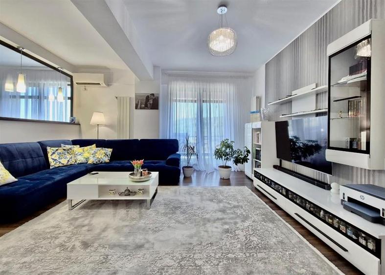 Apartament cu 2 camere decomandat în Bucium