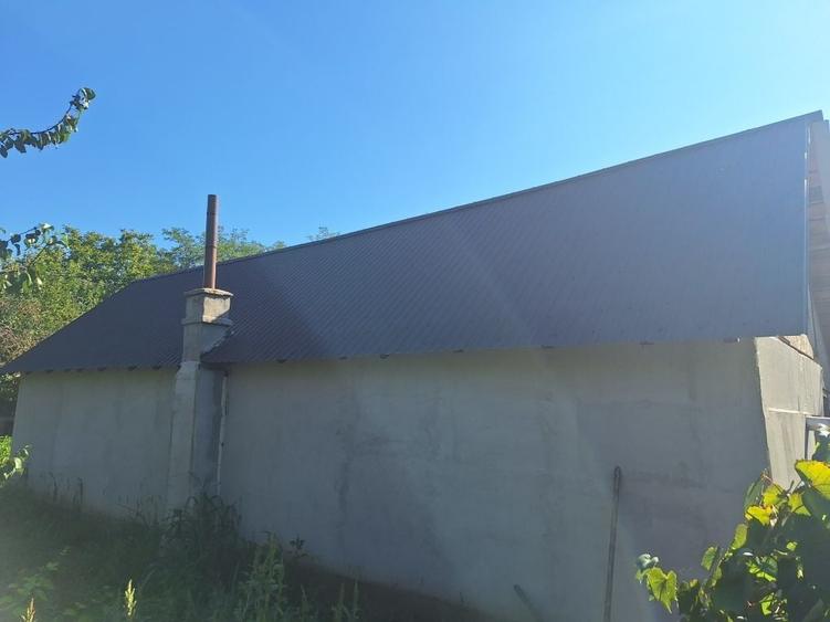 Casă cu 3 camere în Dorobanțu