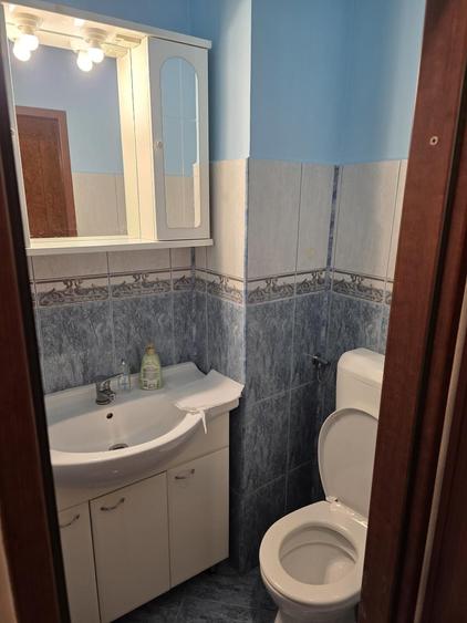 Apartament cu 3 camere decomandat în Exterior Vest