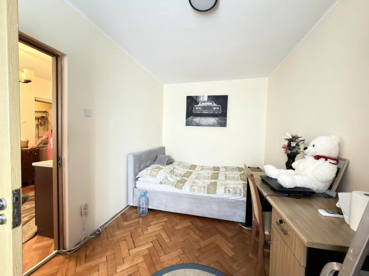 Apartament cu 2 camere nedecomandat, mobilat în Dacia