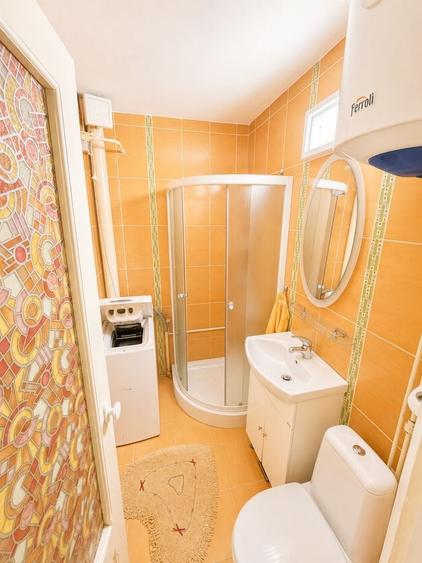 Apartament cu 2 camere decomandat în Sud