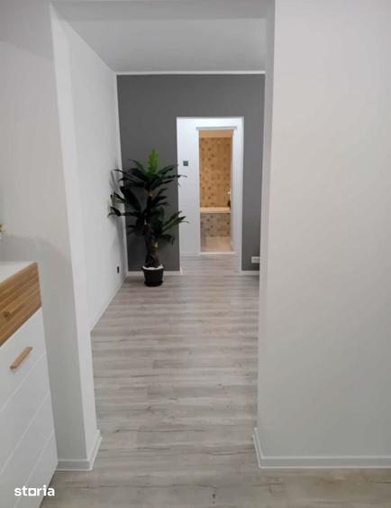 Apartament cu 3 camere de vanzare in zona Micro 16 - 7