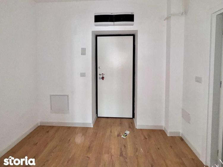 STUDIO PIPERA / ROND OMV / PARCARE INCLUSA / IVORY / NORD / BLOC NOU - 4