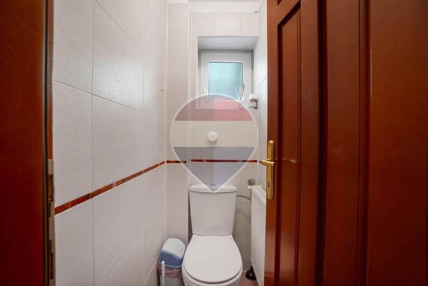 Casă individuală cu 4 camere cu Teren 853 Mp în Cheia